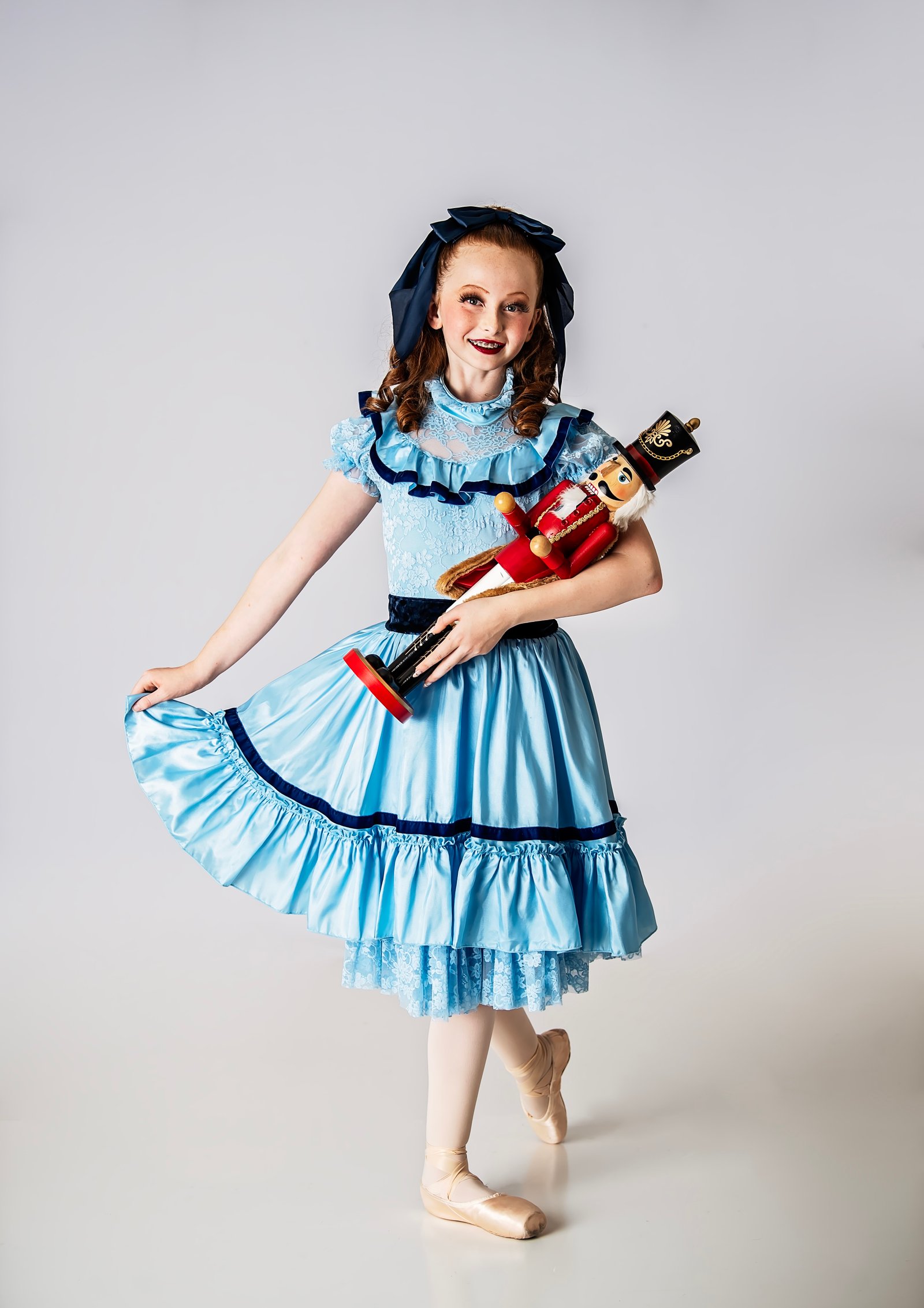 Twin Falls Ballet Company dancer holding a nutcracker
